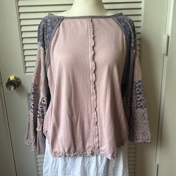 Bohemian Patchwork Top in Beige and Blue - Picture 3 of 15